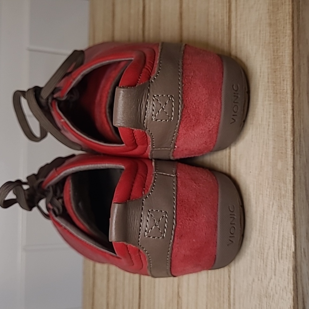 Vionic Red Sneakers with Brown Accents - Picture 6 of 8
